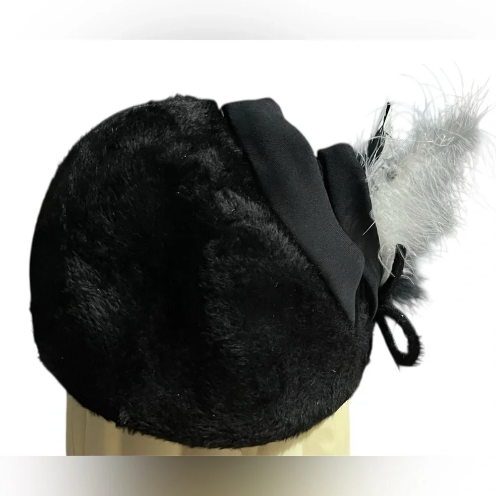 Jacques Heim Black Women's Duchess 50s or 60s Hat with Feather Accent